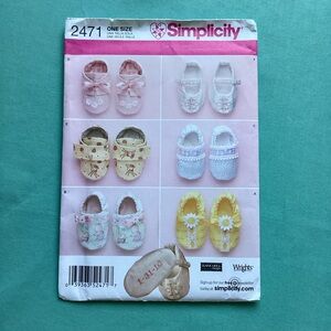 Simplicity 2471 Sewing Pattern Baby Cloth Shoes Soft Shoes One Size